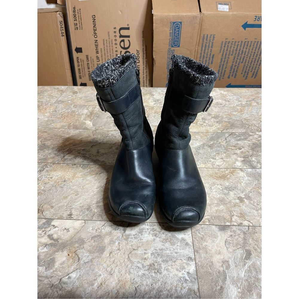 Woman’s Boots